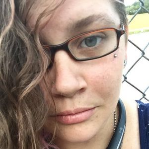 Meet your Posher, Desiree